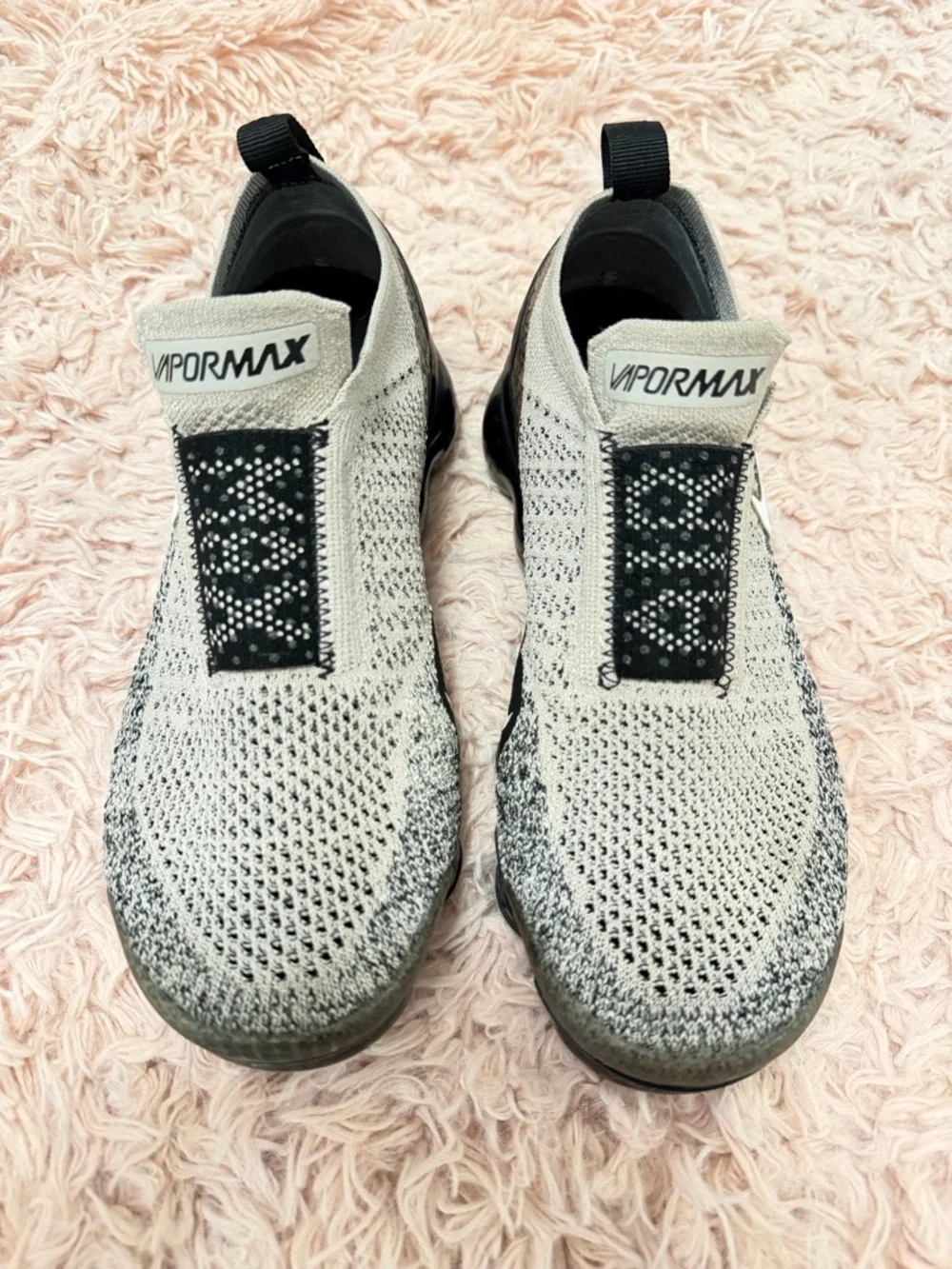 Women's Nike Air VaporMax Moc 2 - Picture 2 of 9